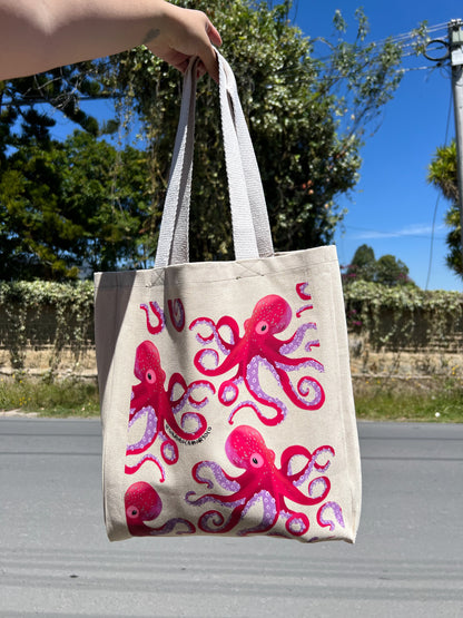 TOTE BAGS