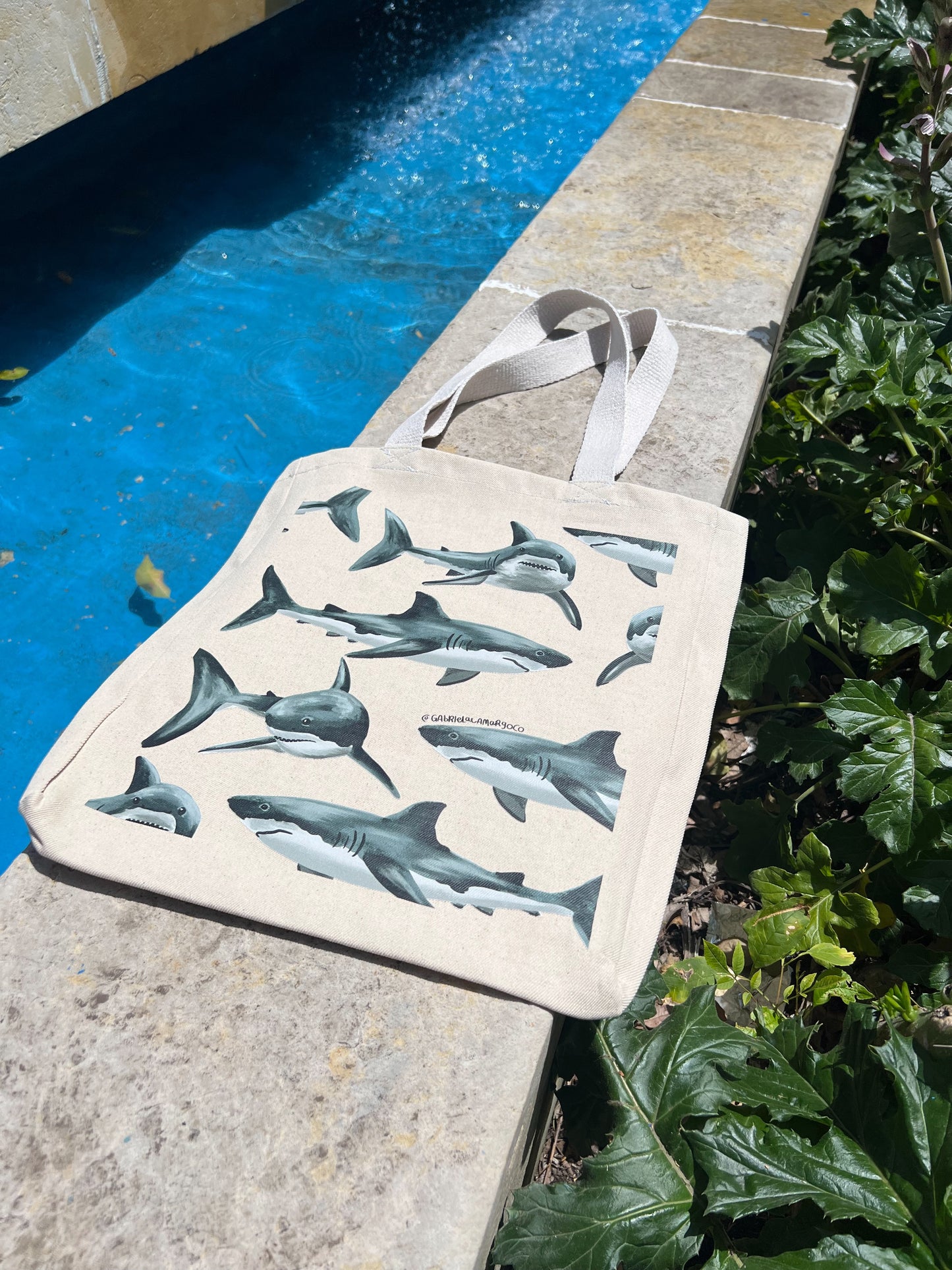 TOTE BAGS