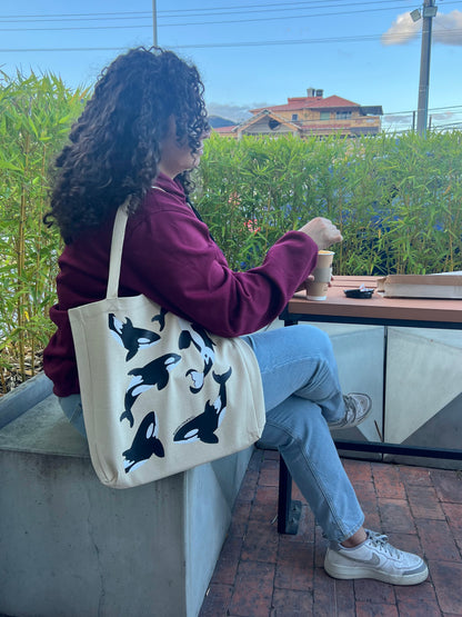 TOTE BAGS