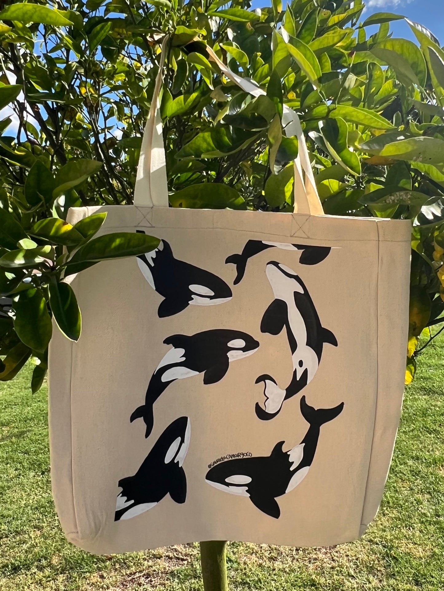 TOTE BAGS